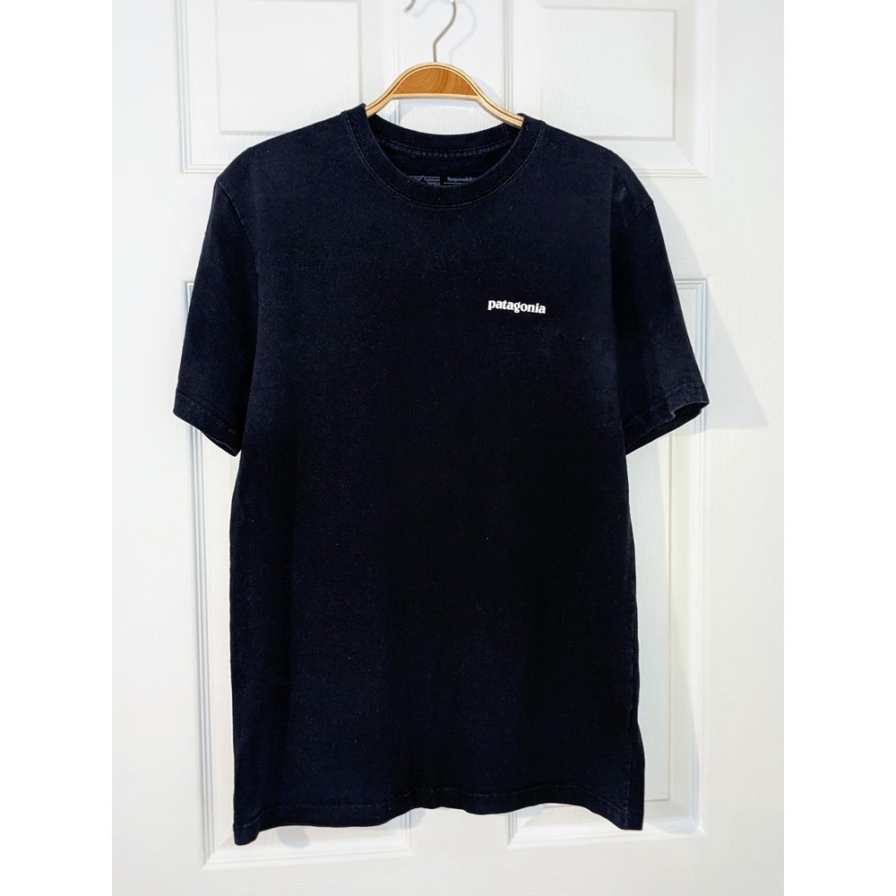 Patagonia‎ Graphic T-Shirt Responsibili-Tee Fish Logo Navy Small